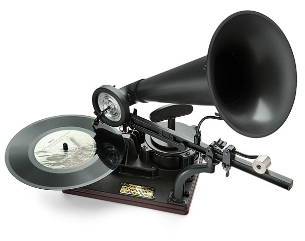 ThinkGeek Premium DIY Gramophone Kit